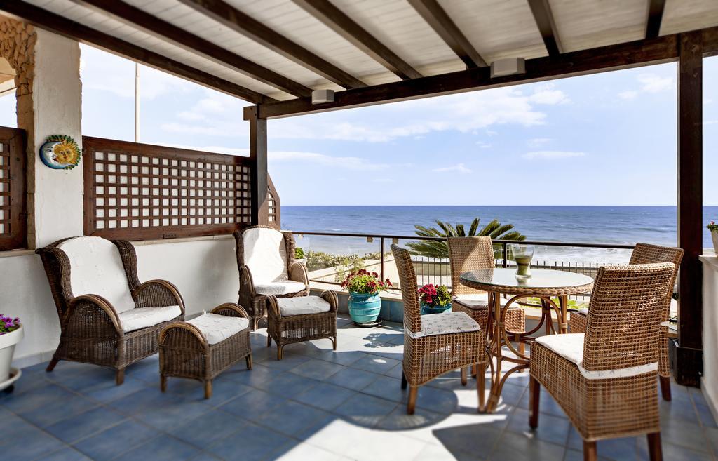Terrazza A Mare Corallo Marina di Ragusa Εξωτερικό φωτογραφία